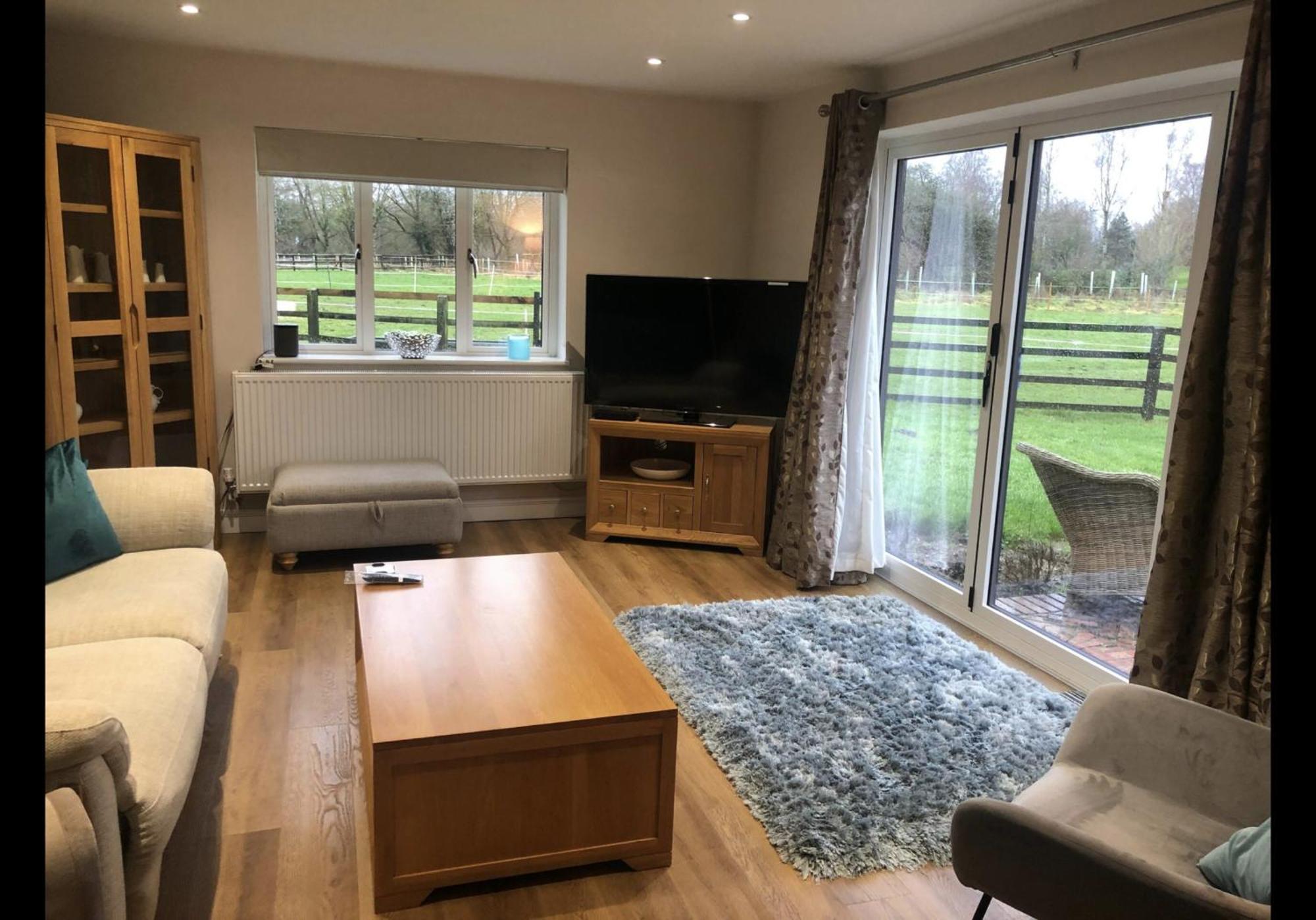 Вилла Littleton Farm Barns Saham Toney Экстерьер фото